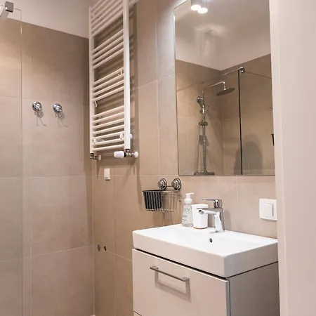 Latte Z Sauna I Silownia - Jezioro Zywieckie