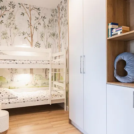 Latte Z Sauna I Silownia - Jezioro Zywieckie, Laguna Beskidow Zarzecze (Silesia)